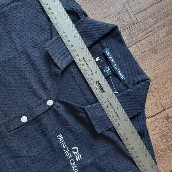 Women's Collar top Princess Cruises - Picture 3 of 4